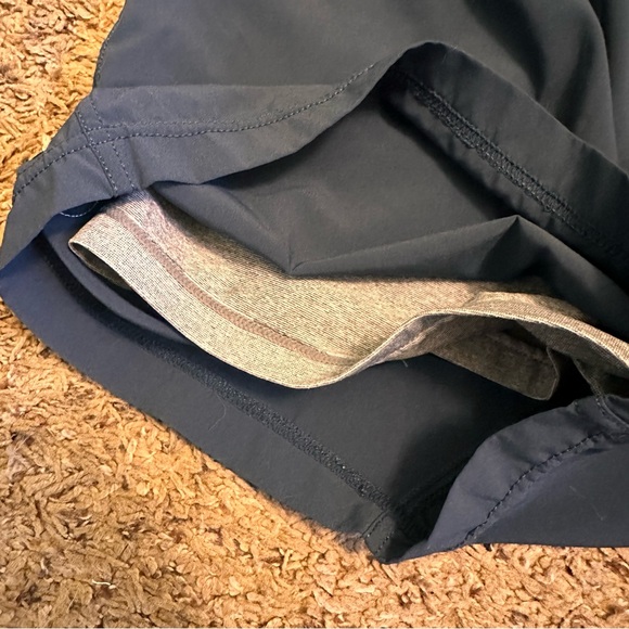 Vuori Core Lined Short 5” - Picture 4 of 4